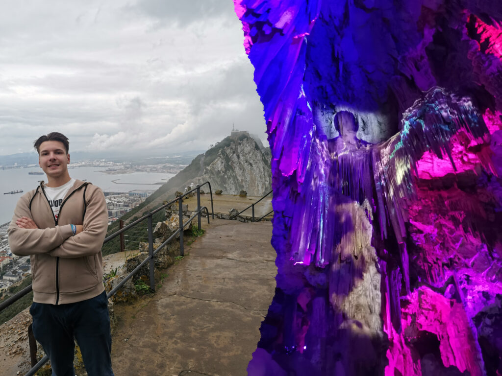 Gibraltar – Day 5: Crossing the Runway, Monkeys & Tunnels